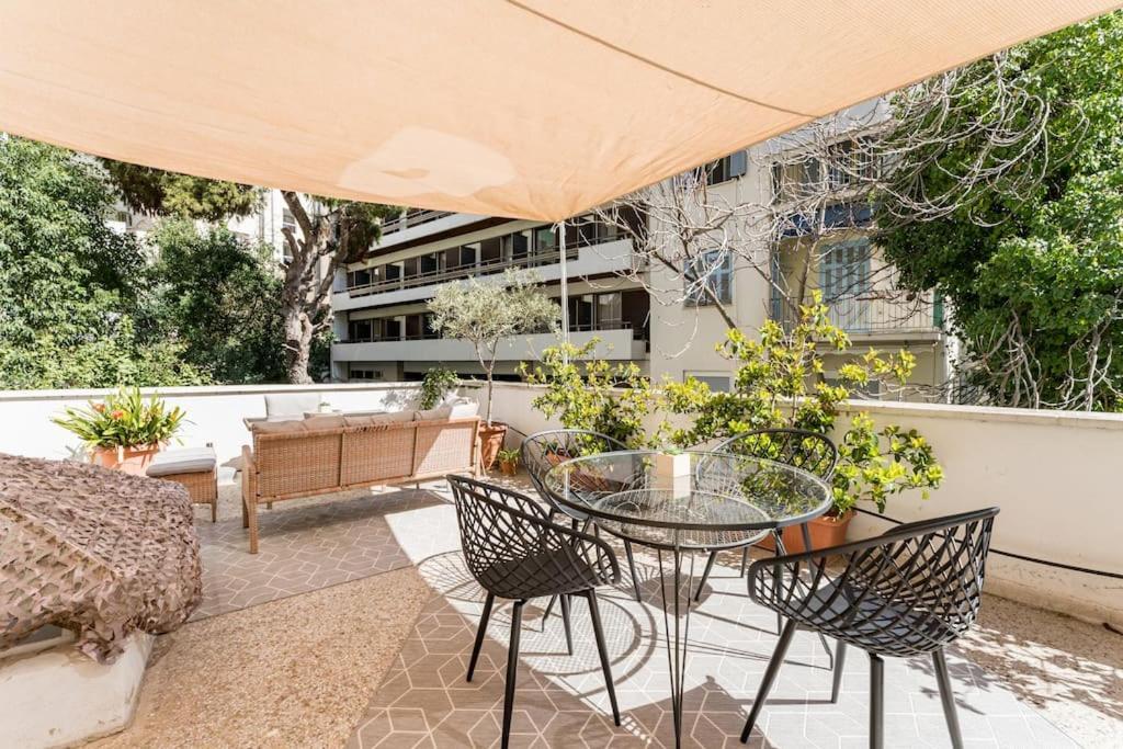 Amazing 3Bdr Apt With Unique Roof Garden In Plaka Aten Exteriör bild