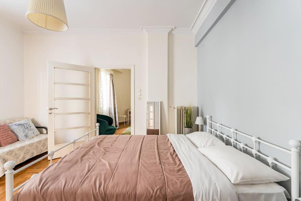 Amazing 3Bdr Apt With Unique Roof Garden In Plaka Aten Exteriör bild